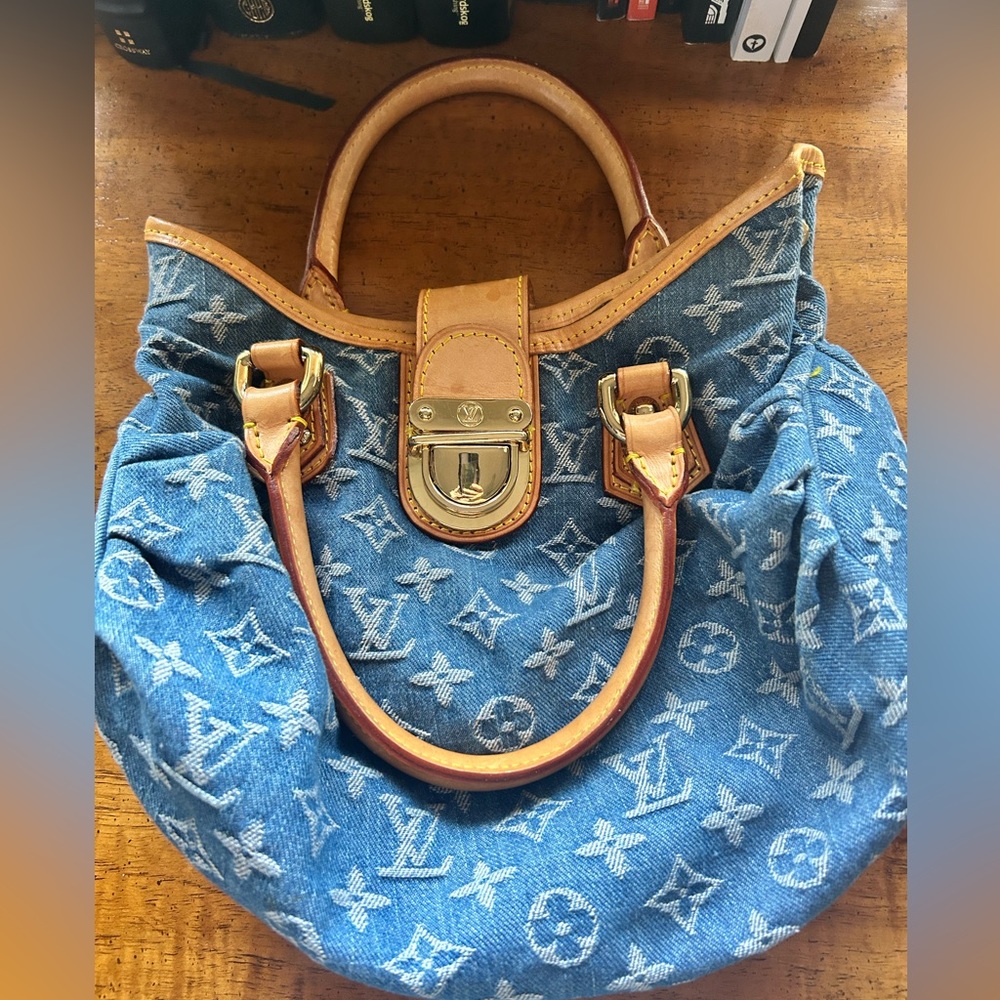 Louis Vuitton Monogram Denim Pleaty